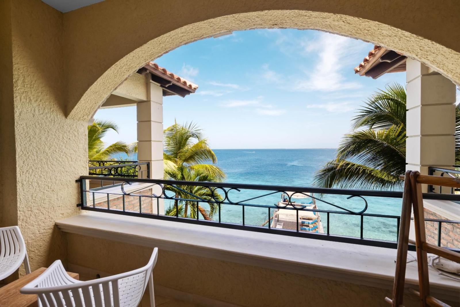The Bellafonte - Luxury Oceanfront Hotel Kralendijk Exterior foto