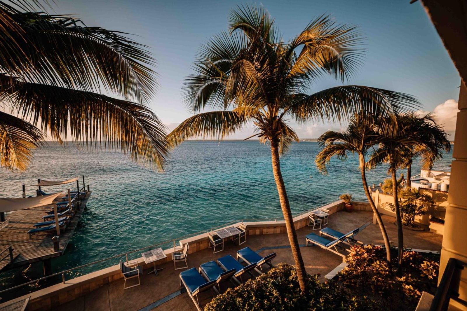 The Bellafonte - Luxury Oceanfront Hotel Kralendijk Exterior foto