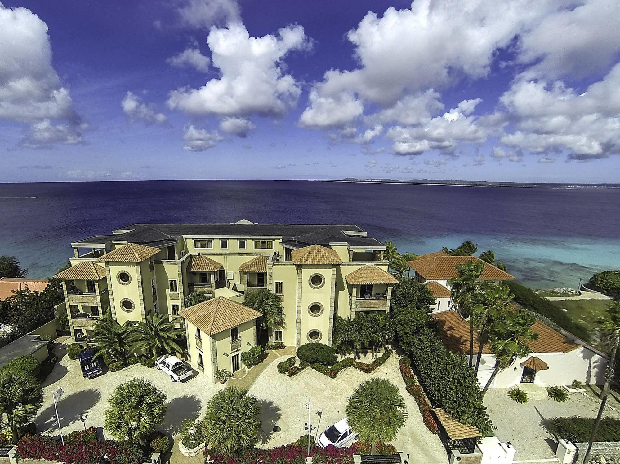The Bellafonte - Luxury Oceanfront Hotel Kralendijk Exterior foto